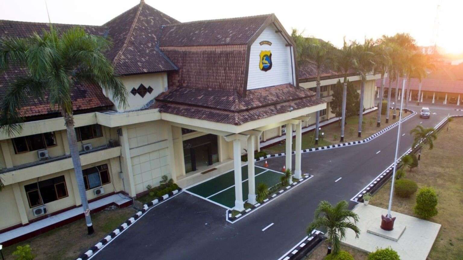 Dua Perwira